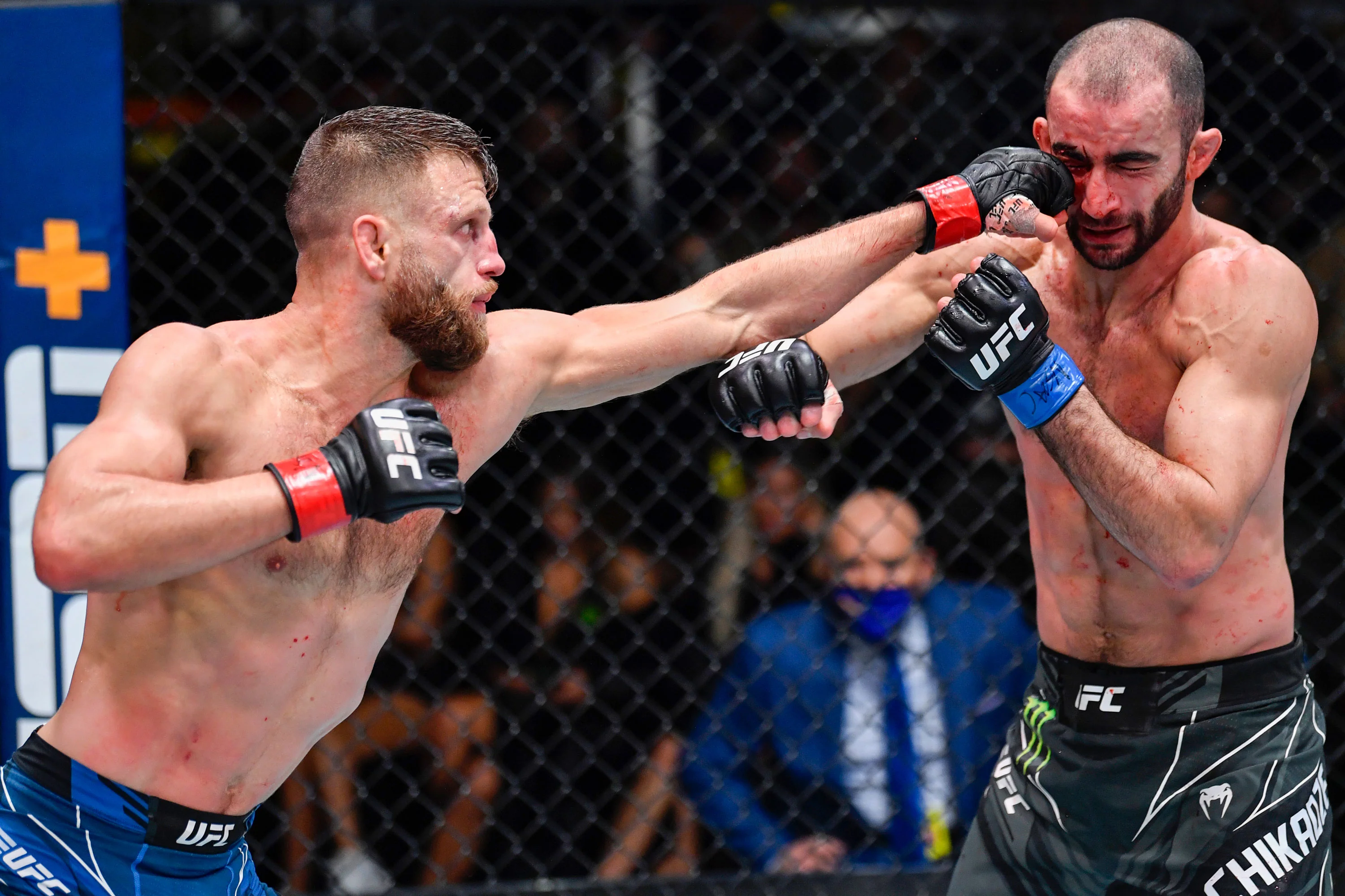 Calvin Kattar Signed Photo UFC Fight Night: Kattar vs Chikadze - Image 5