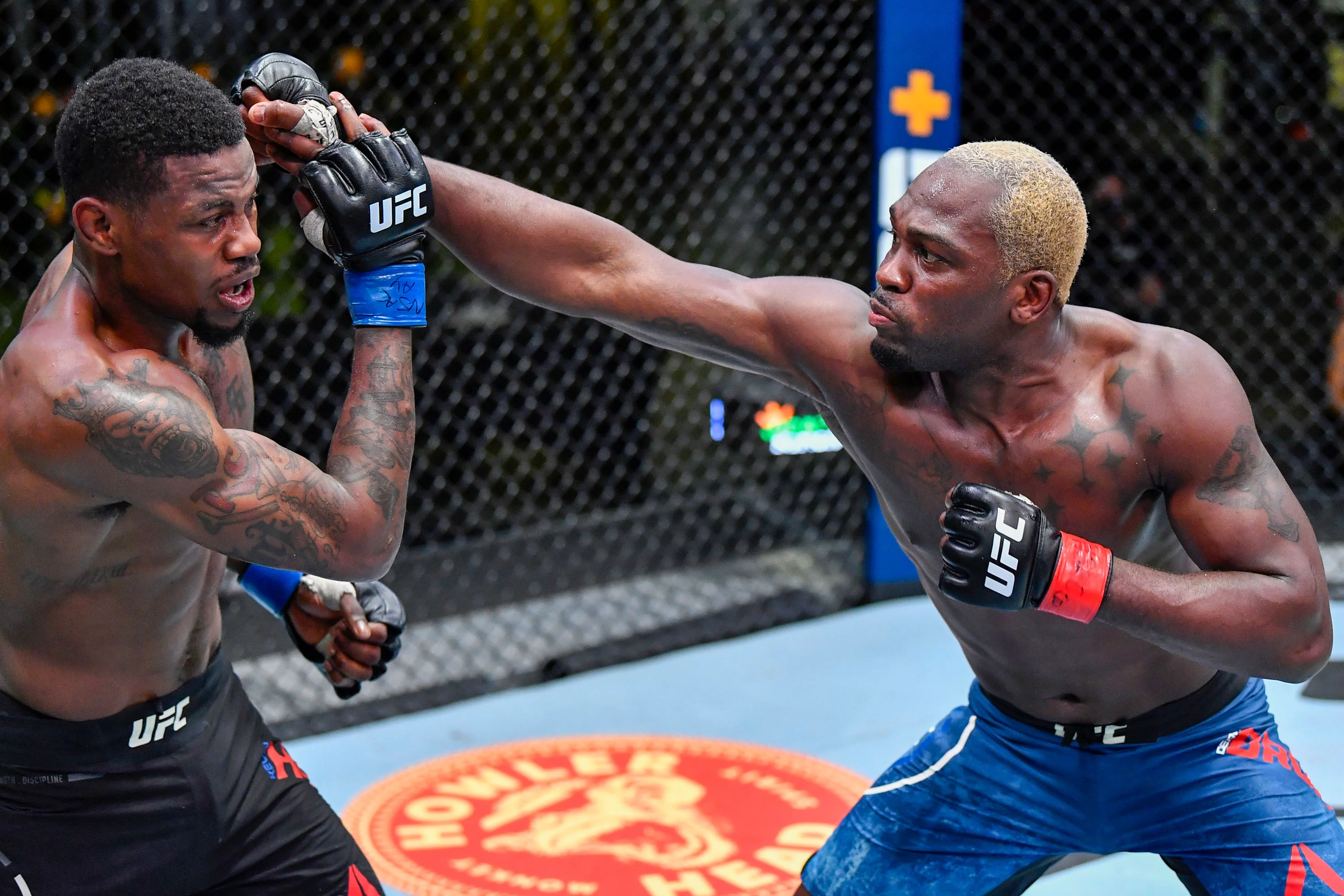 Derek Brunson Signed Photo UFC Fight Night: Brunson vs Holland - Image 3