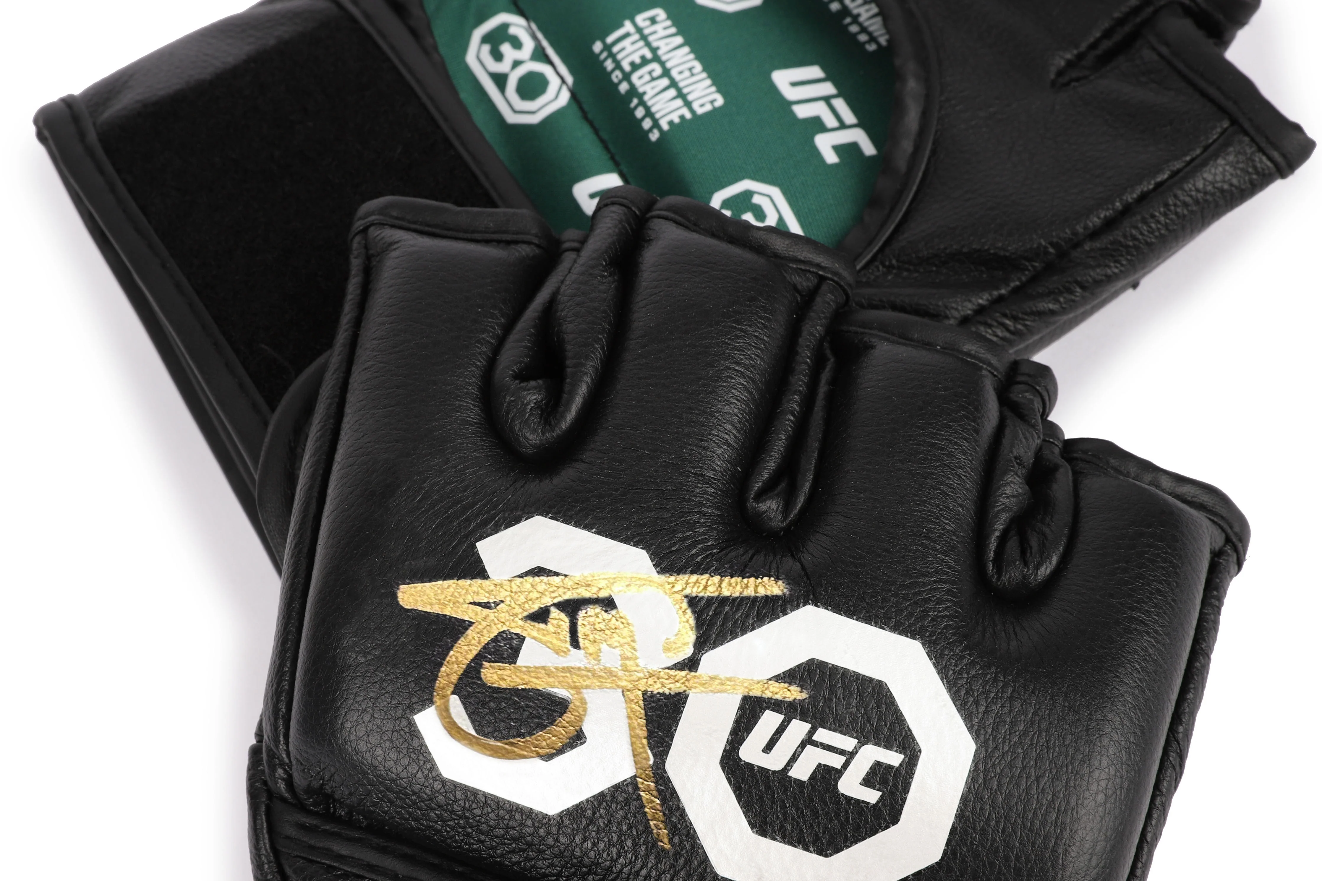 Ian Machado Garry Signed Official UFC Gloves – 30th Anniversary Edition - Image 4