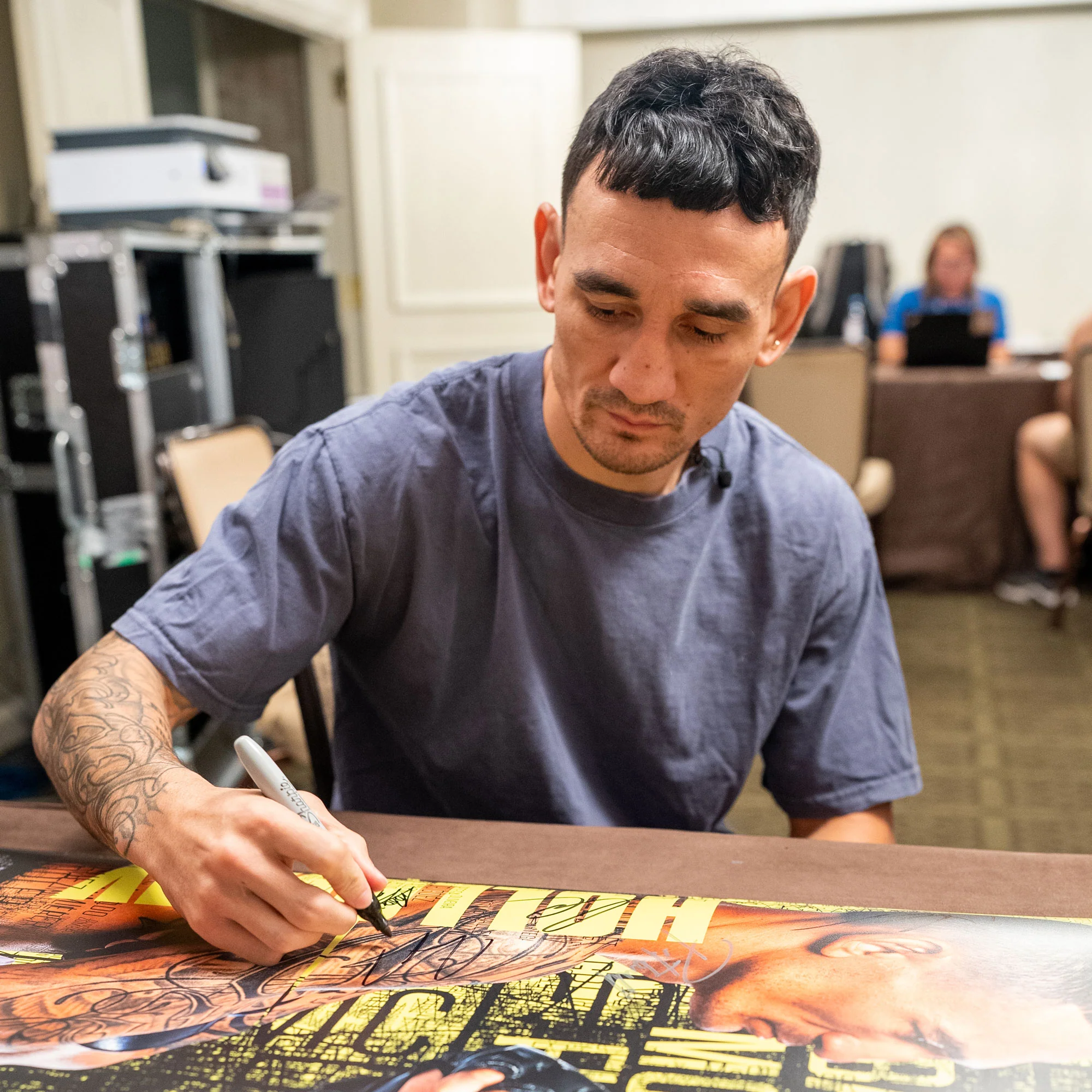 UFC 318: Holloway vs Poirier 3 Autographed Event Poster - Image 3